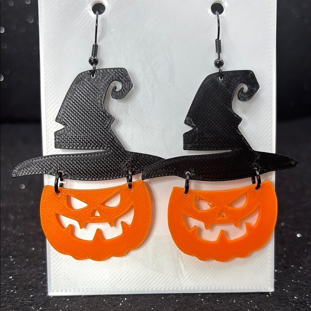 Pumpkin‎ Wink Earrings